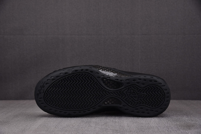 Nike Air Foamposite One Comme des Garcons DJ7952-001