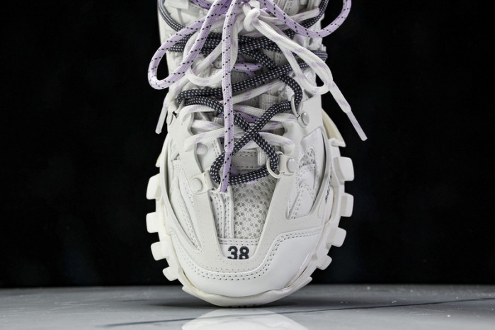 BL TRACK -COPSHOE BL -Track 04