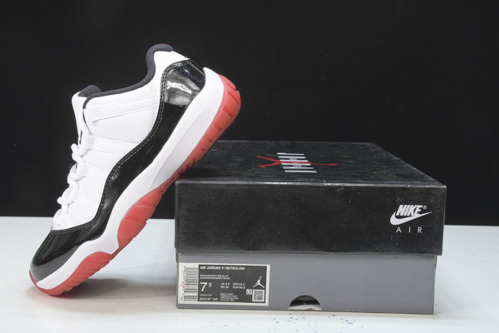 air jordan 11 low concord bred av2187-160