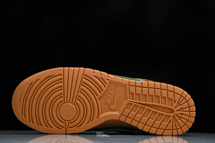 Nike Dunk Low Mario Kart Custom DH0952-102