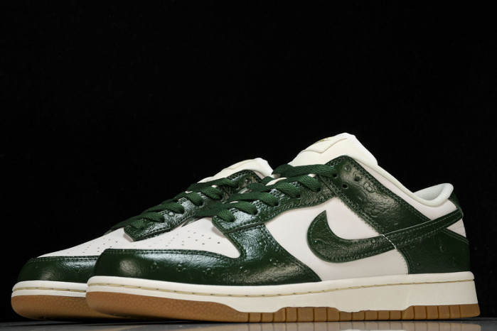 nike dunk low lx wmns gorge green fj2260-002