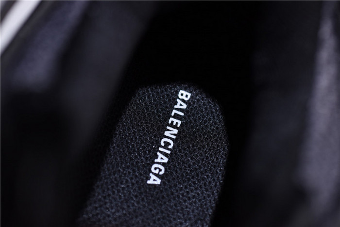 bl track black grey red 542023 w1gb1 6212